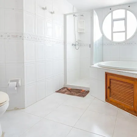 Luxury House Perfect Location