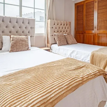 Luxury House Perfect Location Сasa de vacaciones